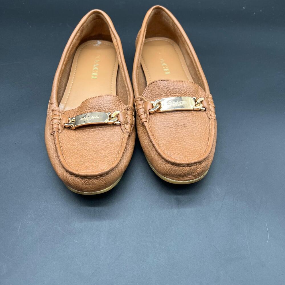Coach Olive Pebble Leather Loafers‎ Tan Gold Hardware Size 6B